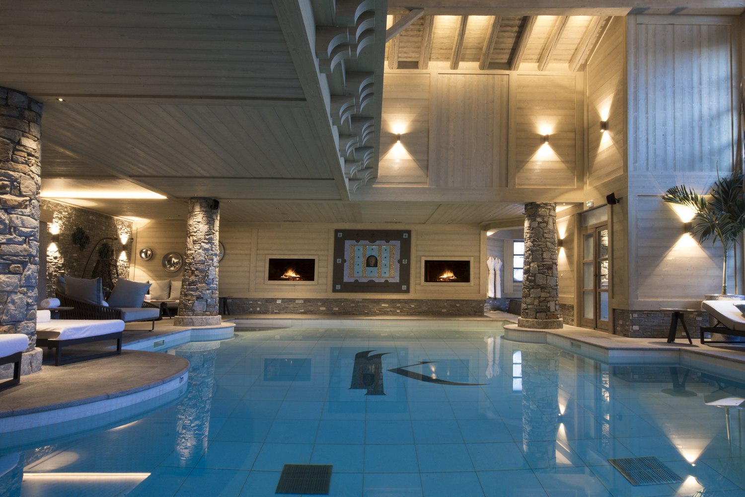 k2 altitude swimmingpool scaled