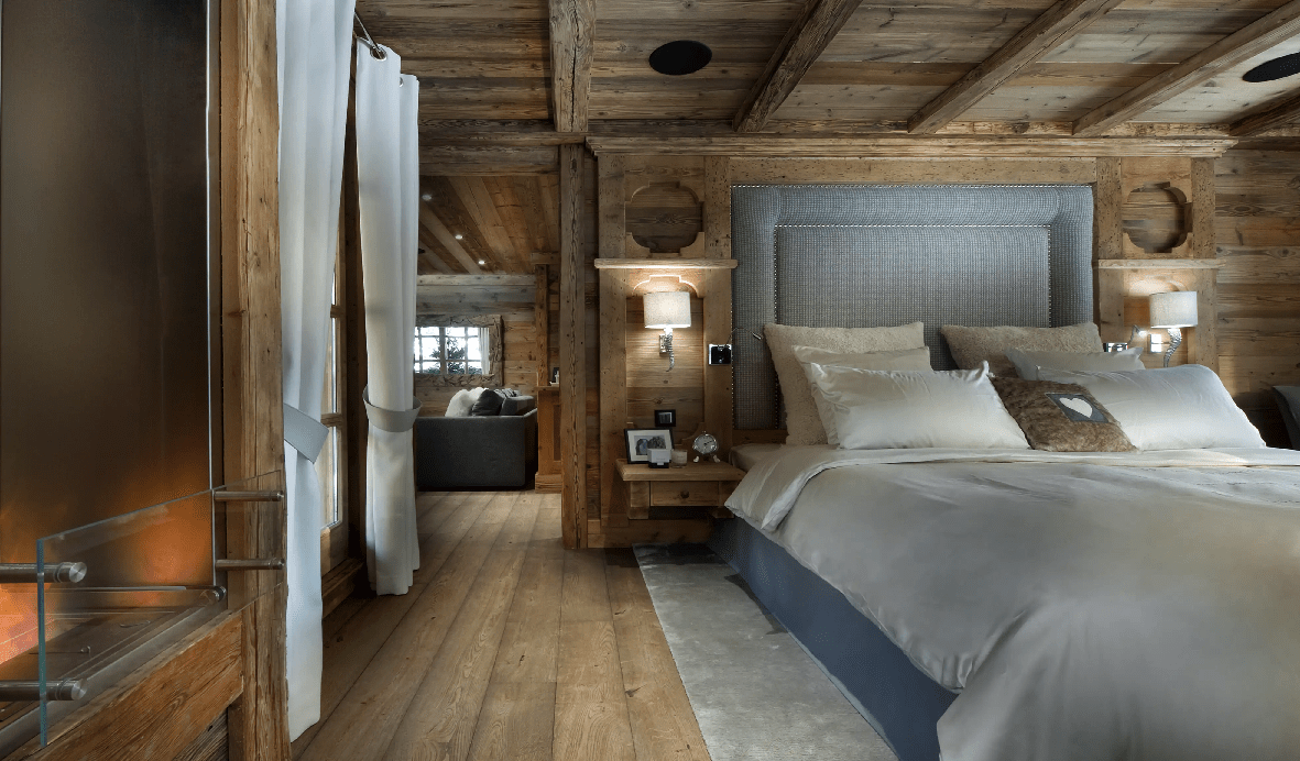 LePetitChateau bedroom 1x1181